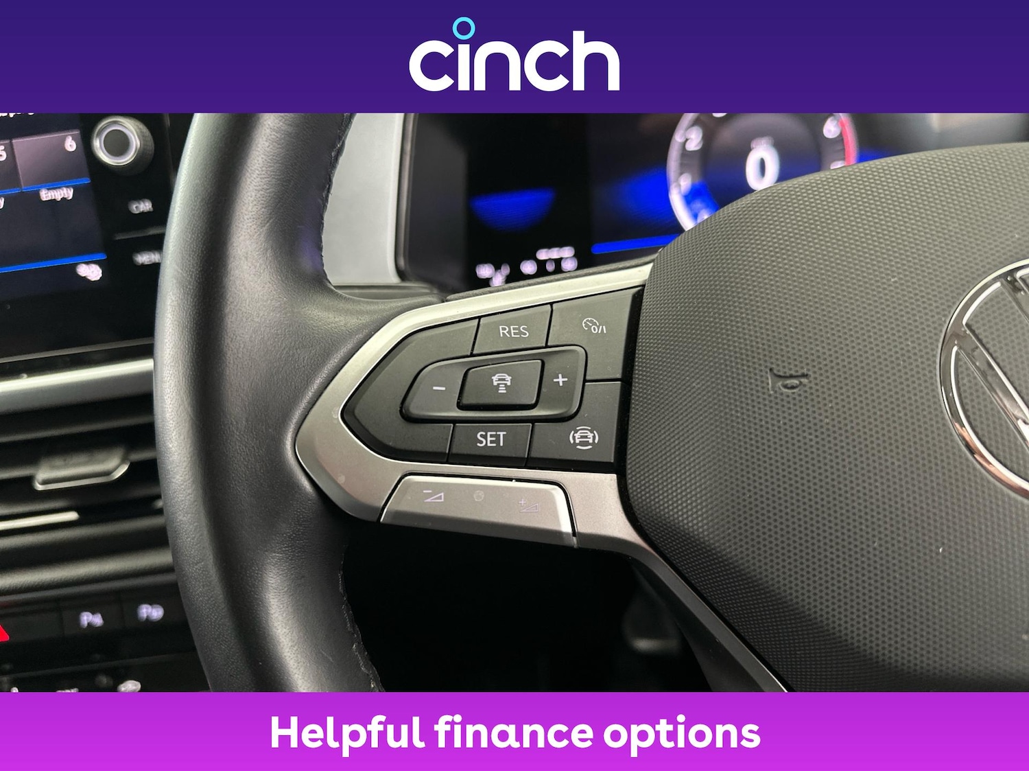 Used Volkswagen T-Roc 2023 for sale - 76416304: Photo 30