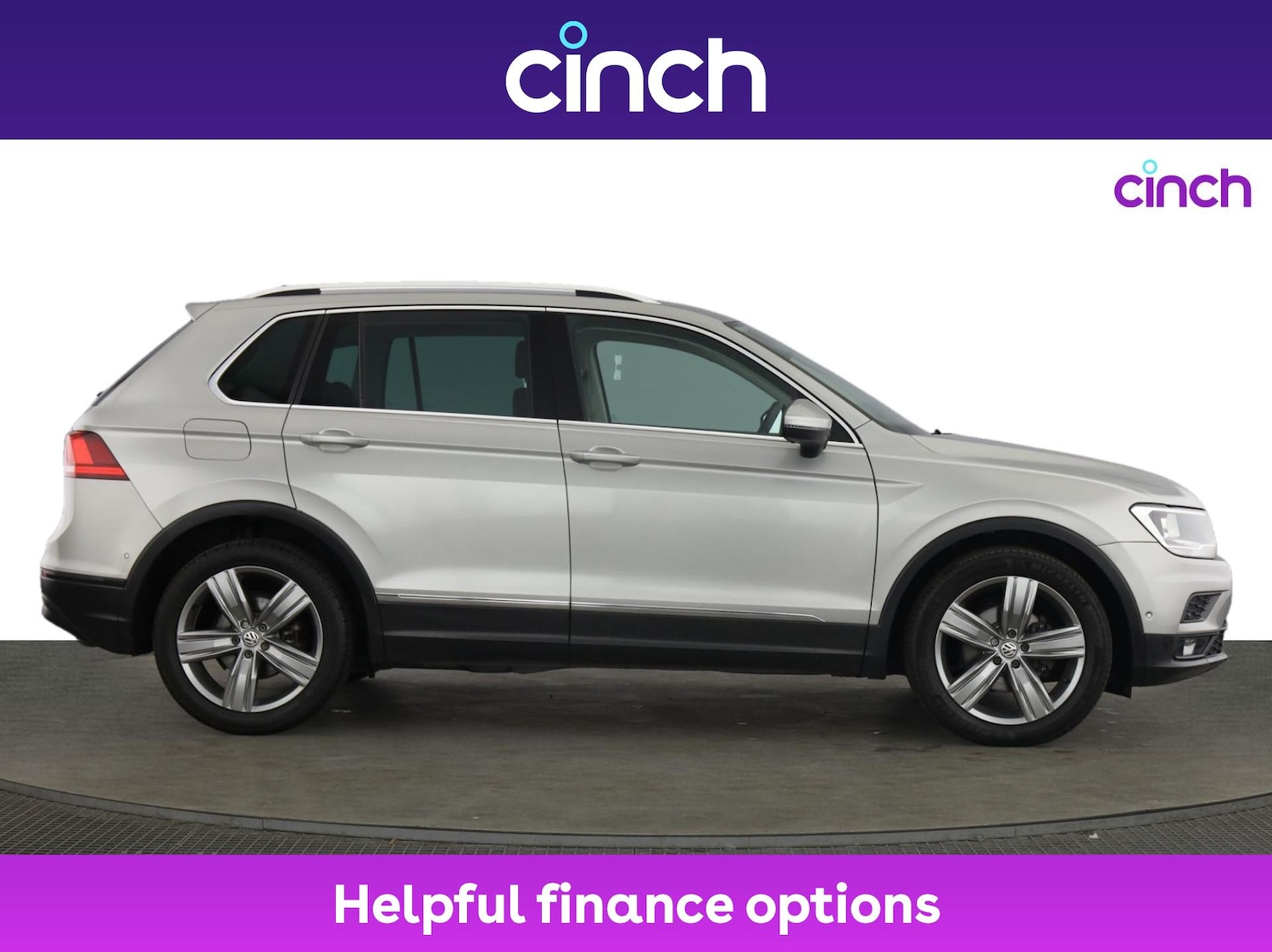 Used Volkswagen Tiguan 2019 for sale - 76603996: Photo 2
