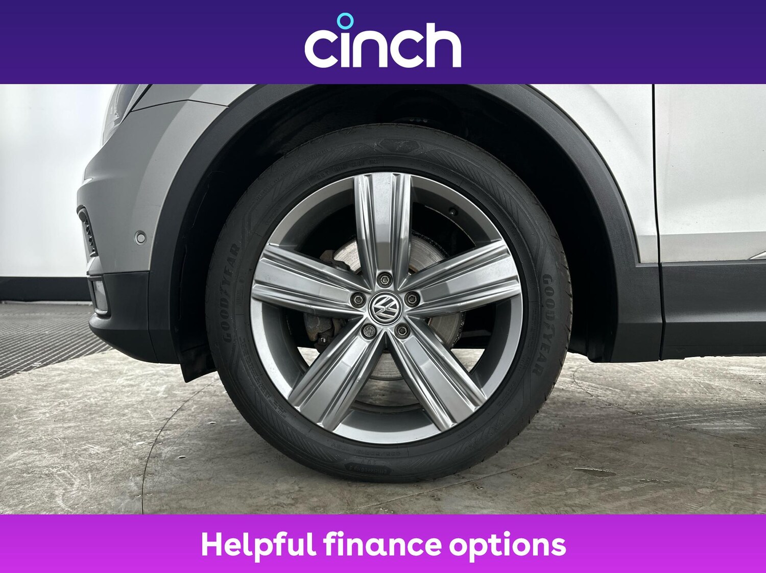 Used Volkswagen Tiguan 2019 for sale - 76603996: Photo 24