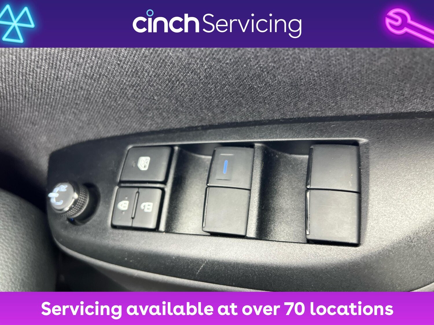 Used Toyota Yaris 2023 for sale - 76385311: Photo 36