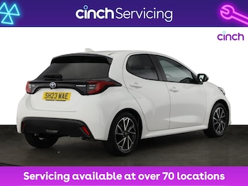 Used Toyota Yaris 2023 for sale - 76385311: Photo