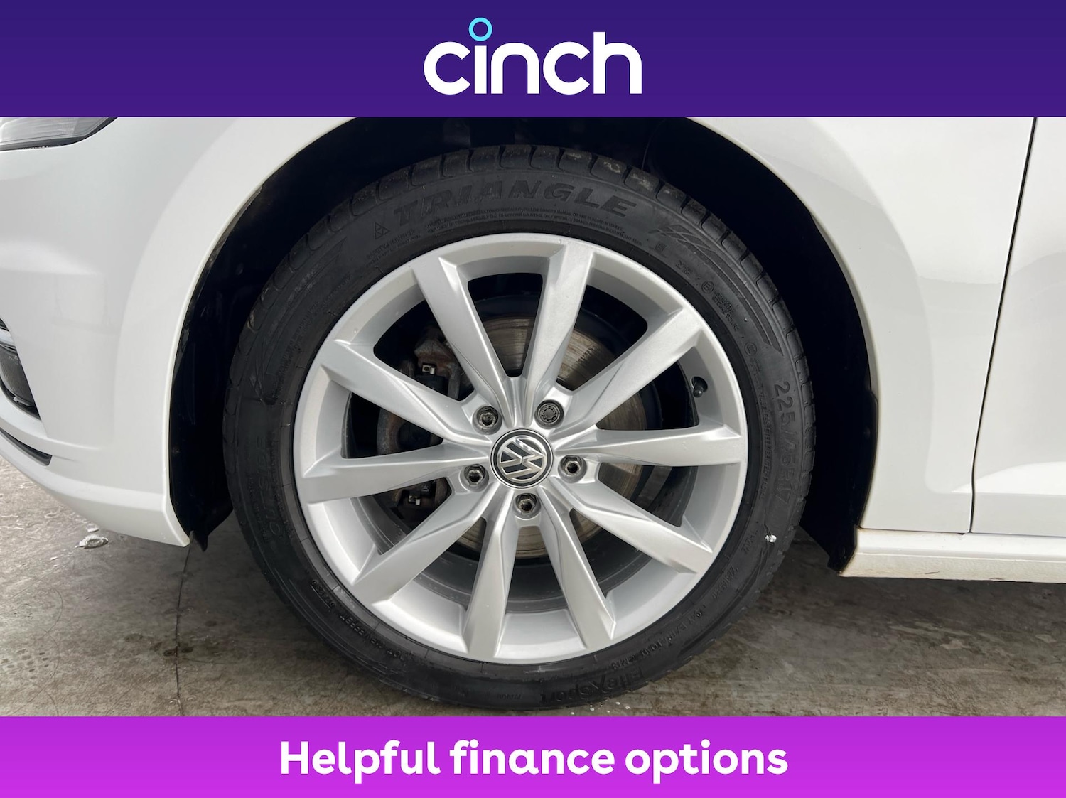 Used Volkswagen Golf 2019 for sale - 76704611: Photo 24