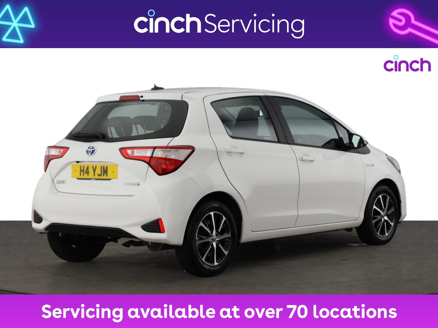 Used Toyota Yaris 2018 for sale - 76324302: Photo 3