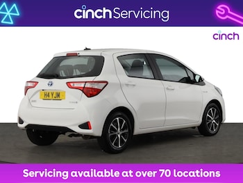 Used Toyota Yaris 2018 for sale - 76324302: Photo