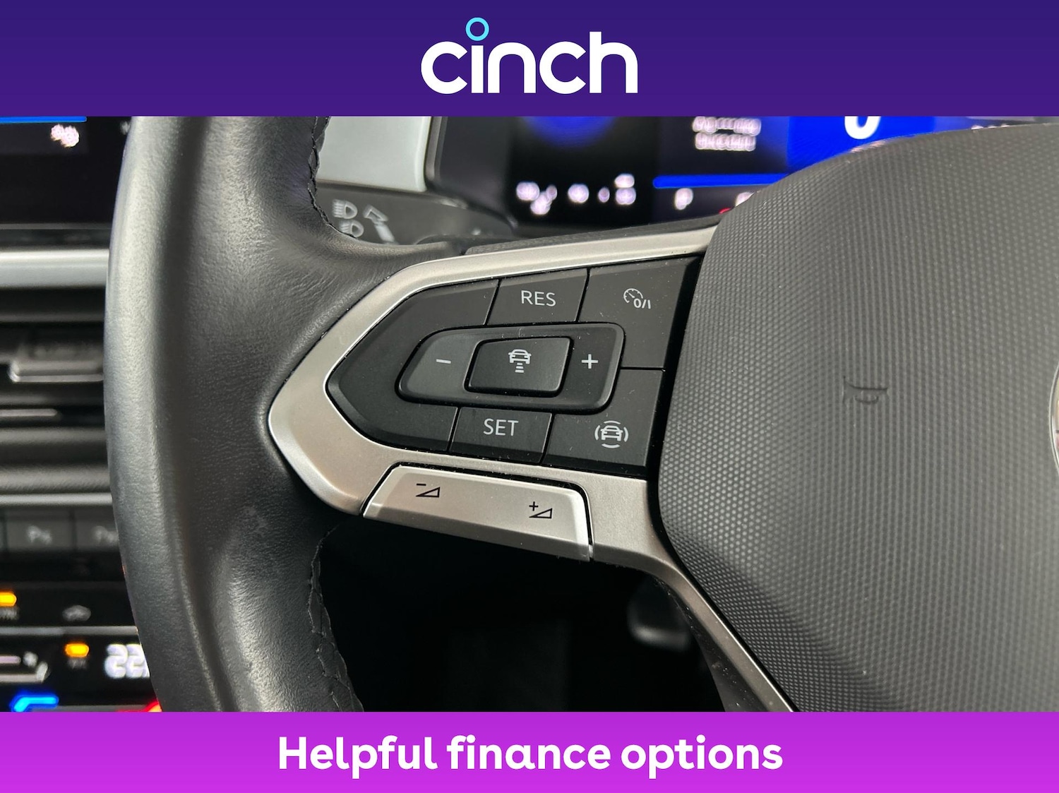 Used Volkswagen T-Roc 2023 for sale - 76895997: Photo 30