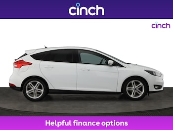 Used Ford Focus 2017 for sale - 76245715: Photo 2