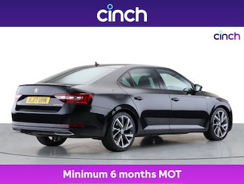 Used Skoda Superb 2017 for sale - 75620630: Photo