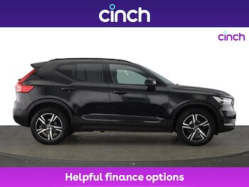 Used Volvo XC40 2022 for sale - 76031067: Photo 2