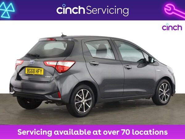 Used Toyota Yaris 2018 for sale - 76292705: Photo 3