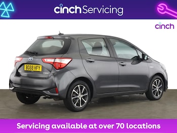 Used Toyota Yaris 2018 for sale - 76292705: Photo 3