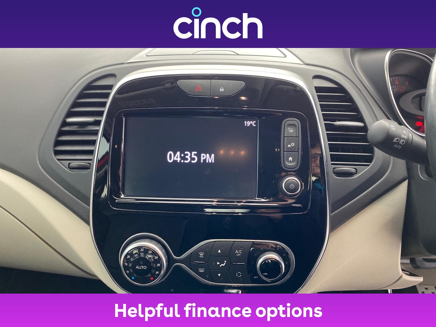 Used Renault Captur 2018 for sale - 76590310: Photo 17