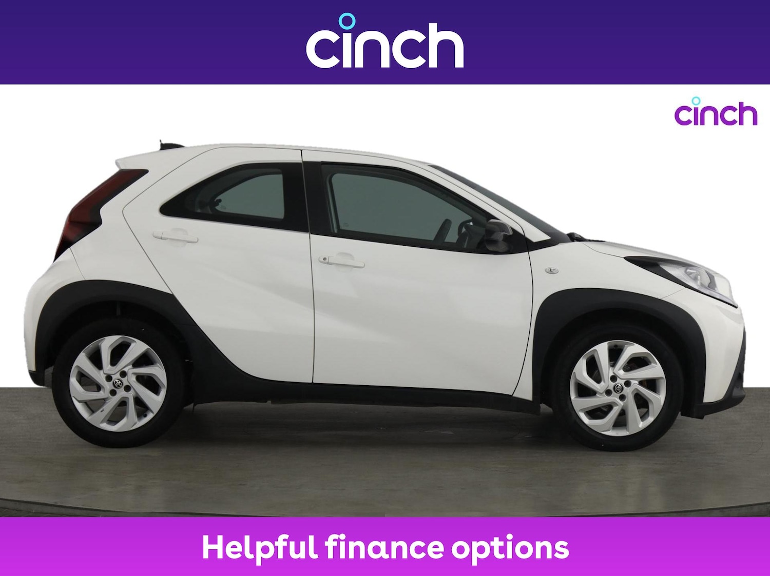 Used Toyota Aygo X 2022 for sale - 76754740: Photo 2