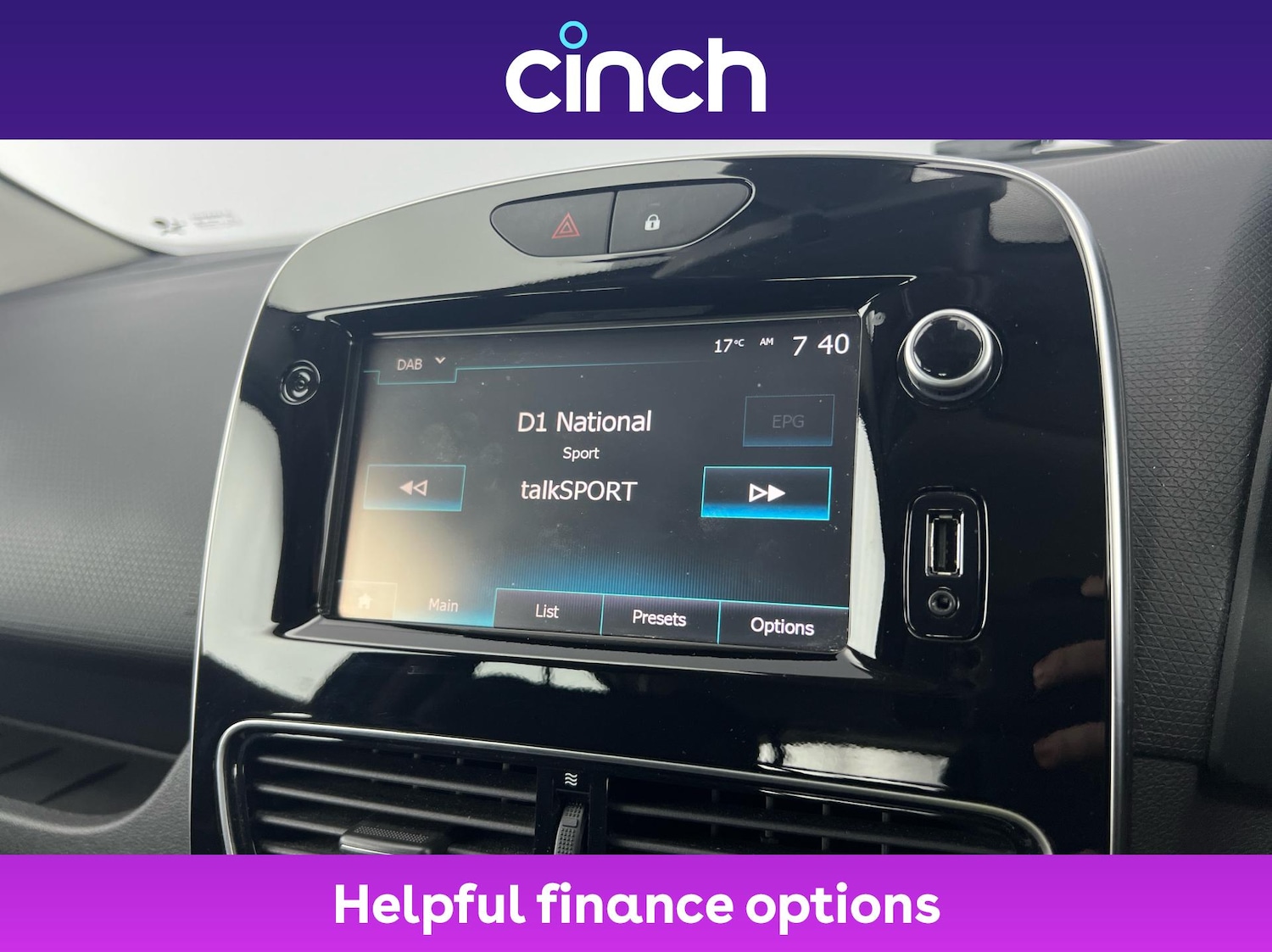 Used Renault Clio 2017 for sale - 76909194: Photo 30