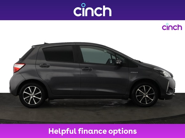 Used Toyota Yaris 2019 for sale - 76313563: Photo 2