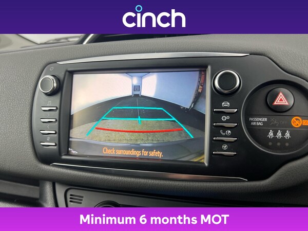 Used Toyota Yaris 2019 for sale - 76313563: Photo 32