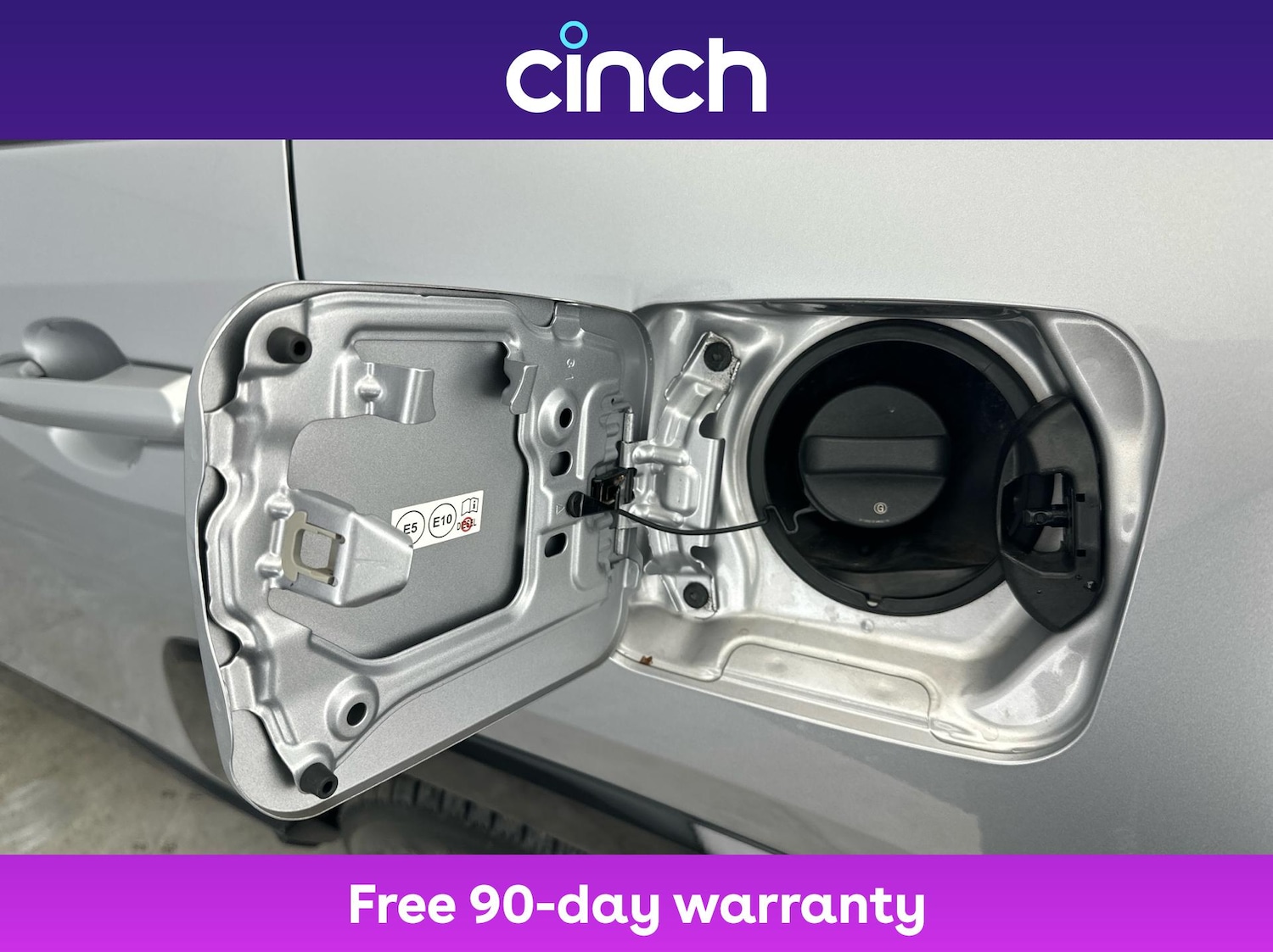 Used Toyota RAV4 2022 for sale - 76569164: Photo 29