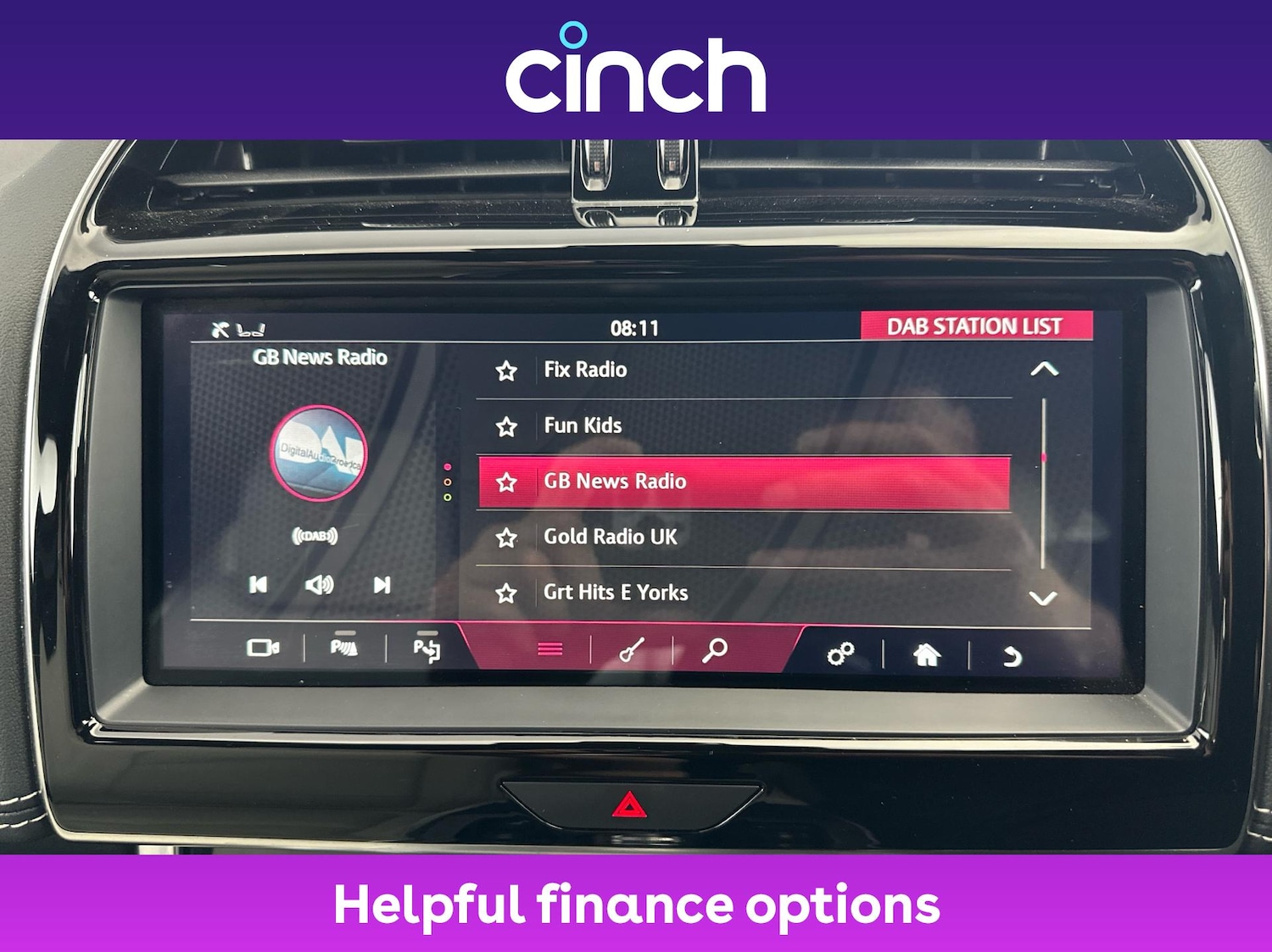 Used Jaguar XE 2019 for sale - 76133268: Photo 30