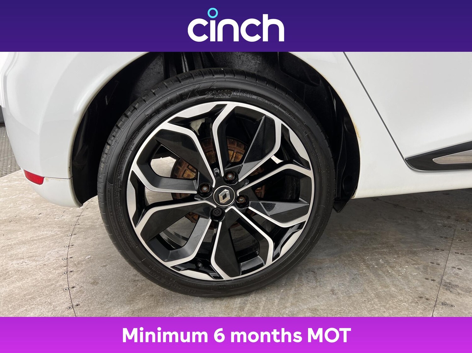 Used Renault Clio 2018 for sale - 76934143: Photo 27