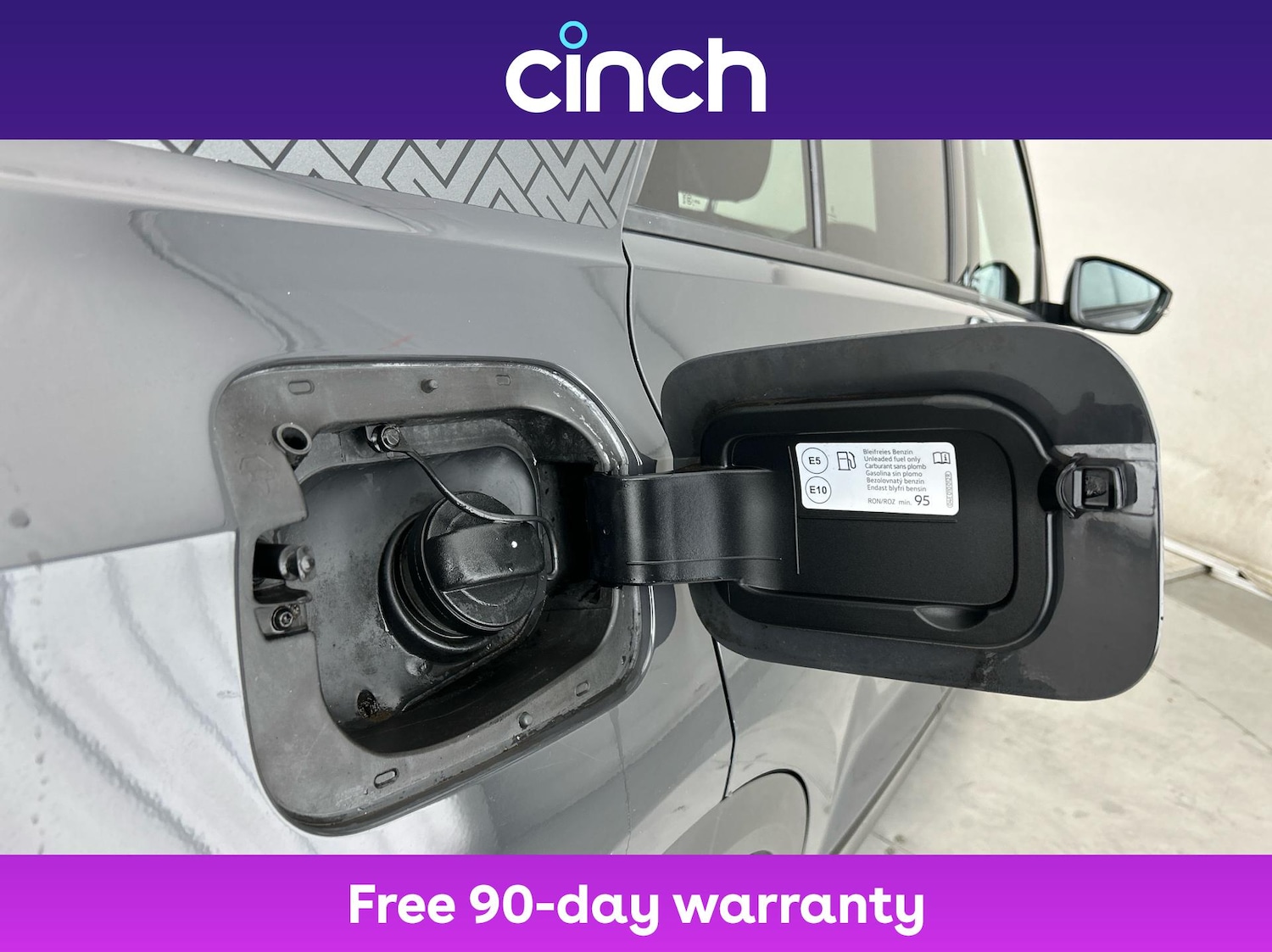 Used Volkswagen T-Roc 2021 for sale - 76691730: Photo 29