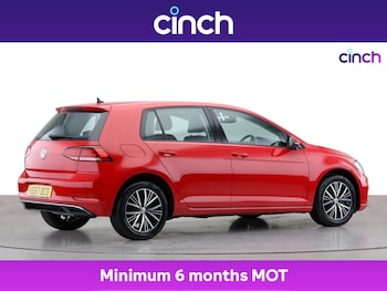 Used Volkswagen Golf 2018 for sale - 75784362: Photo