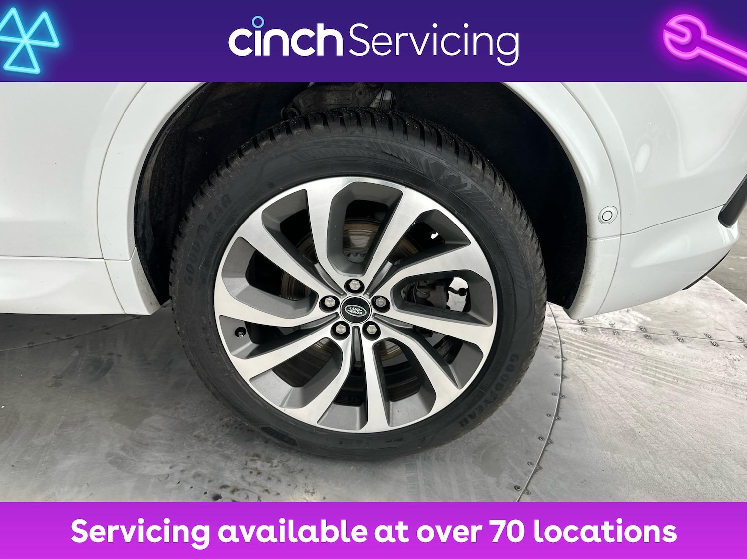 Used Land Rover Discovery Sport 2021 for sale - 76717608: Photo 26