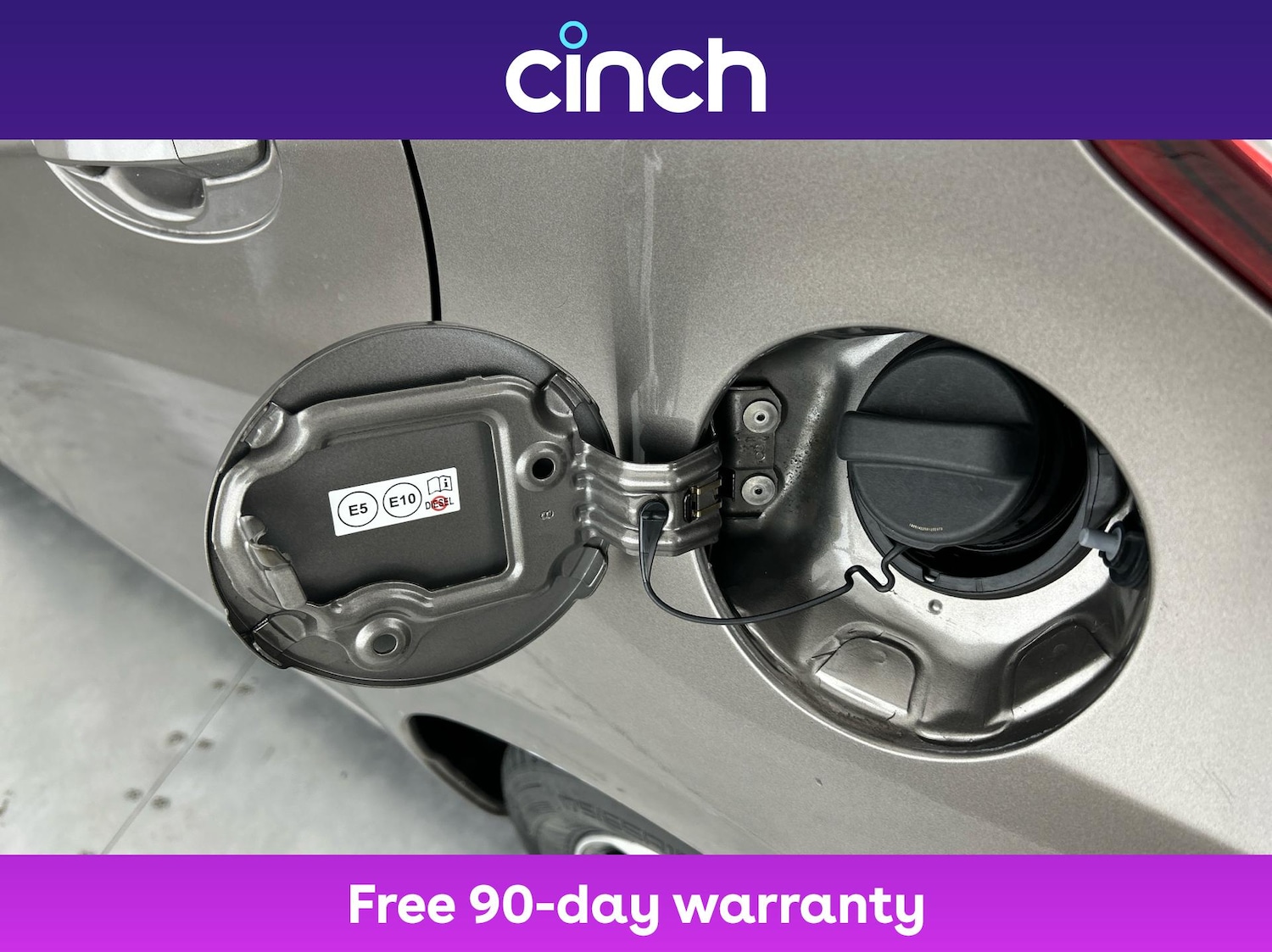 Used Toyota Yaris 2018 for sale - 76416319: Photo 29