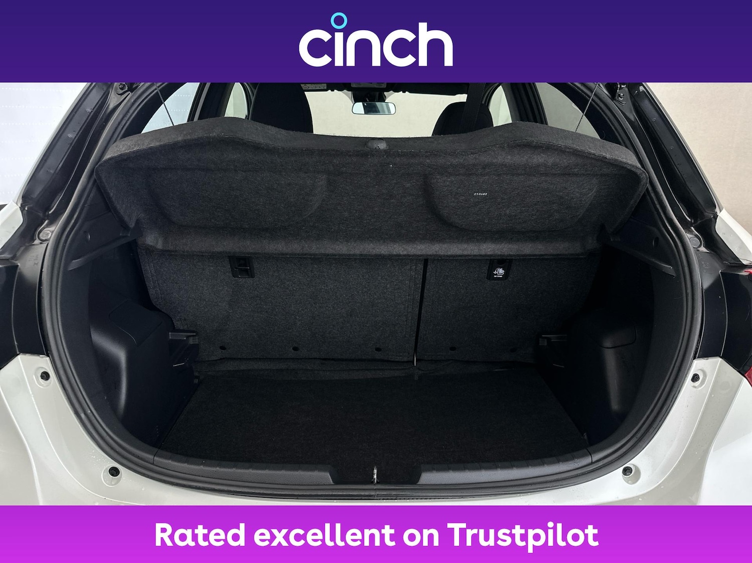 Used Toyota Yaris 2018 for sale - 76685440: Photo 21