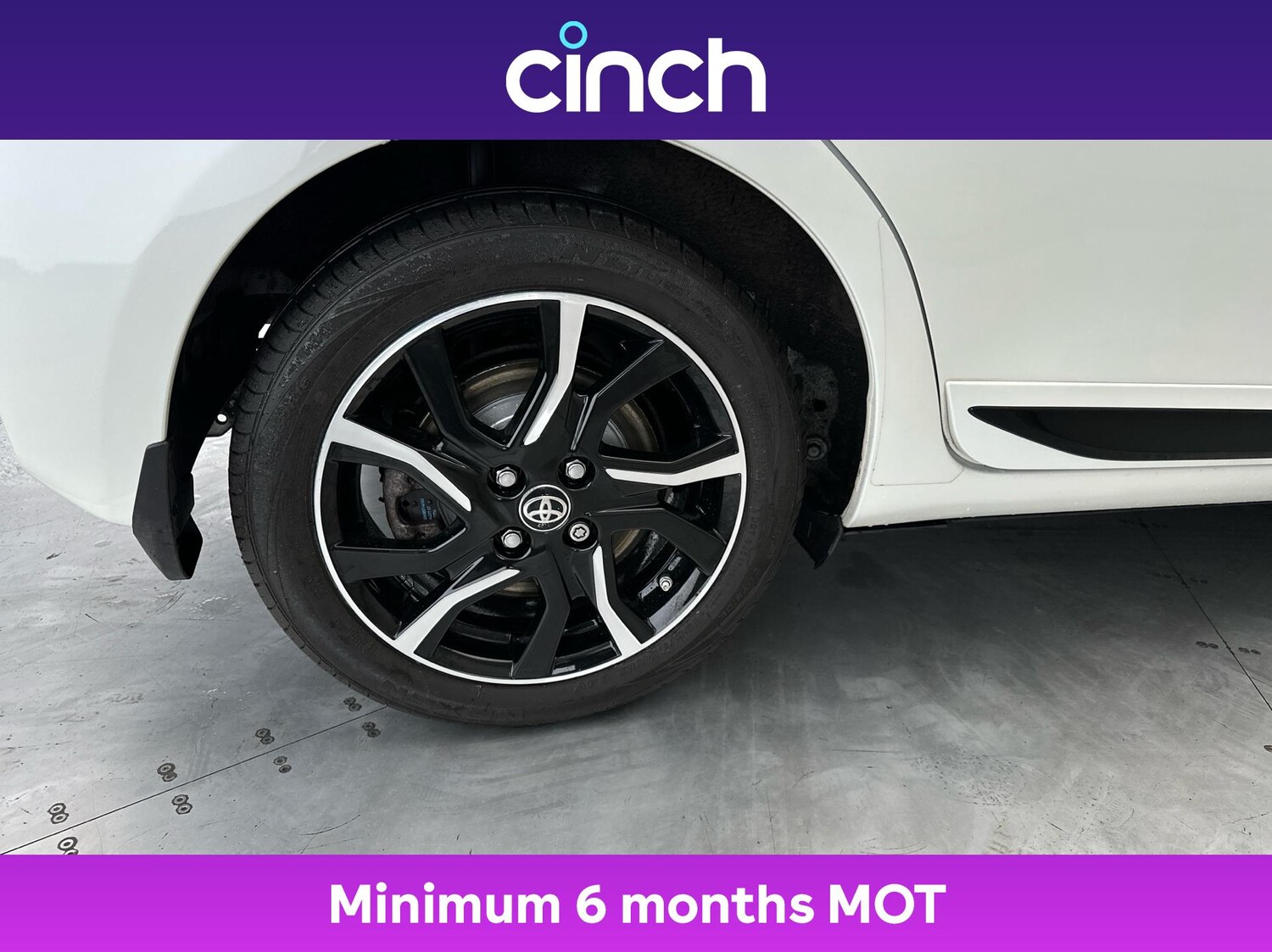 Used Toyota Yaris 2018 for sale - 76685440: Photo 27