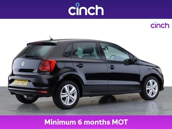 Used Volkswagen Polo 2017 for sale - 75620521: Photo