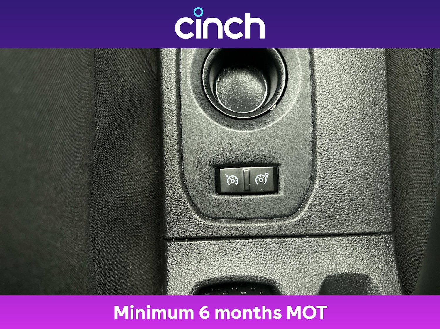 Used Dacia Duster 2018 for sale - 77013835: Photo 32