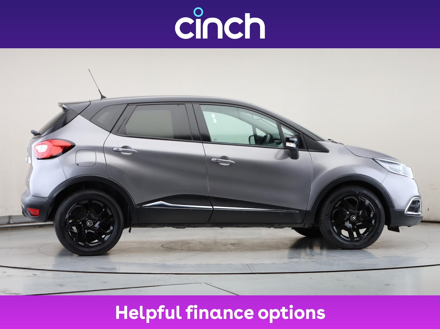 Used Renault Captur 2017 for sale - 76928116: Photo 2