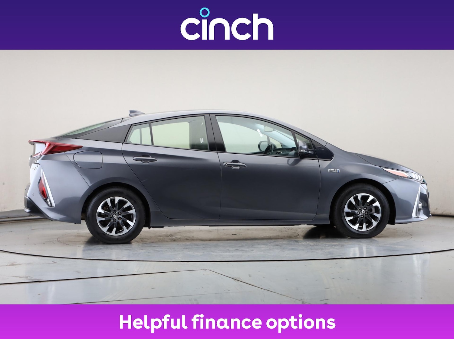 Used Toyota Prius 2019 for sale - 76519847: Photo 2