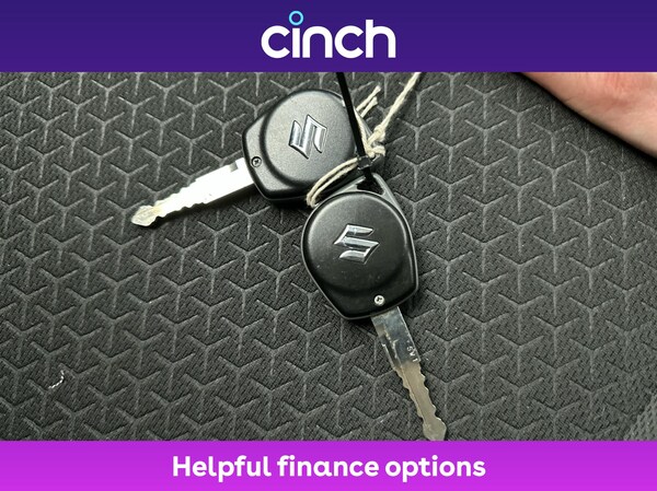Used Suzuki Swift 2017 for sale - 76197449: Photo 30