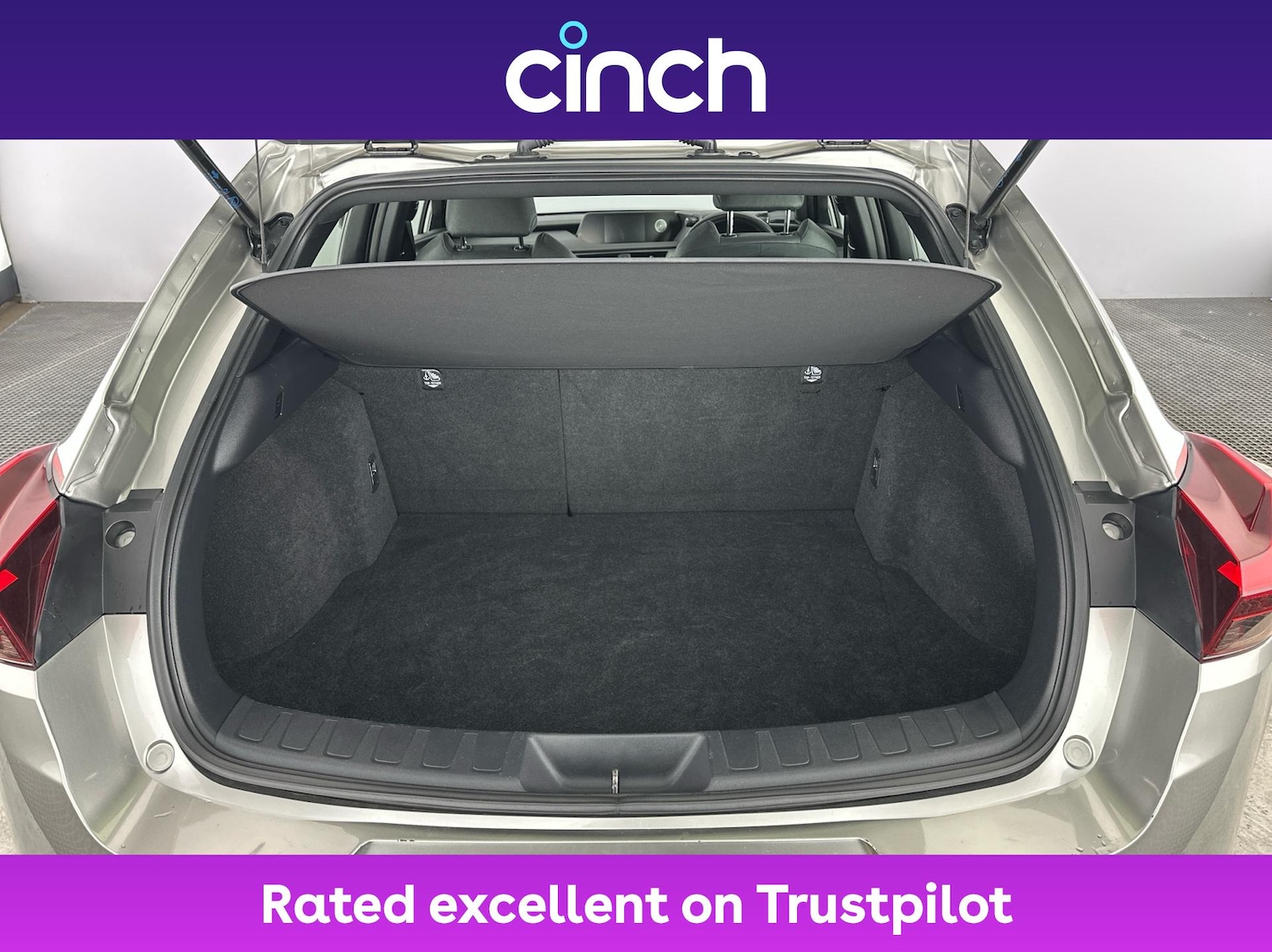 Used Lexus UX 2021 for sale - 76304701: Photo 21