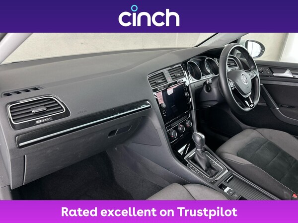 Used Volkswagen Golf 2017 for sale - 76030973: Photo 14