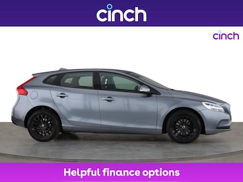 Used Volvo V40 2018 for sale - 75613403: Photo