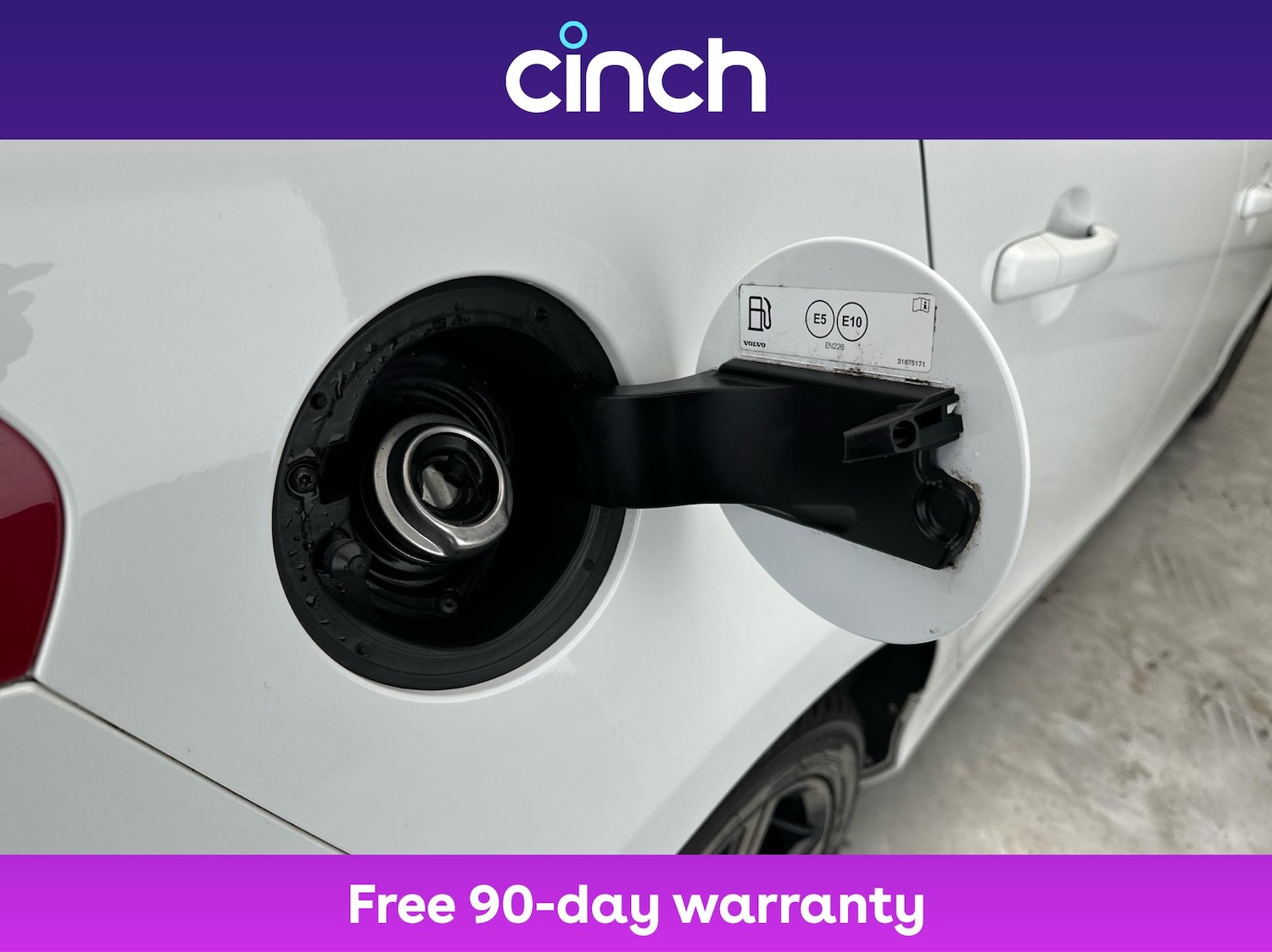 Used Volvo V40 2018 for sale - 77067955: Photo 29