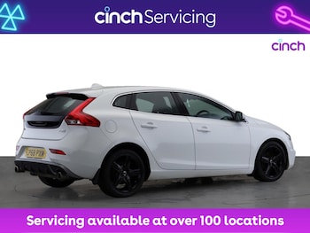 Used Volvo V40 2018 for sale - 77067955: Photo
