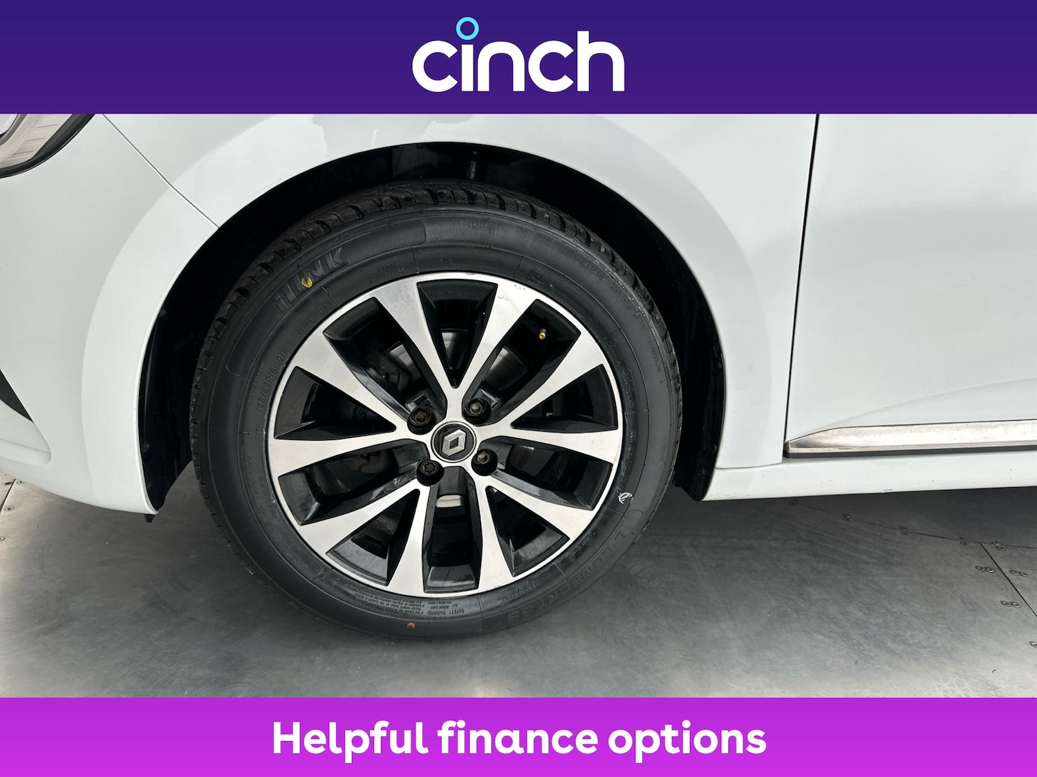 Used Renault Clio 2020 for sale - 76385230: Photo 24