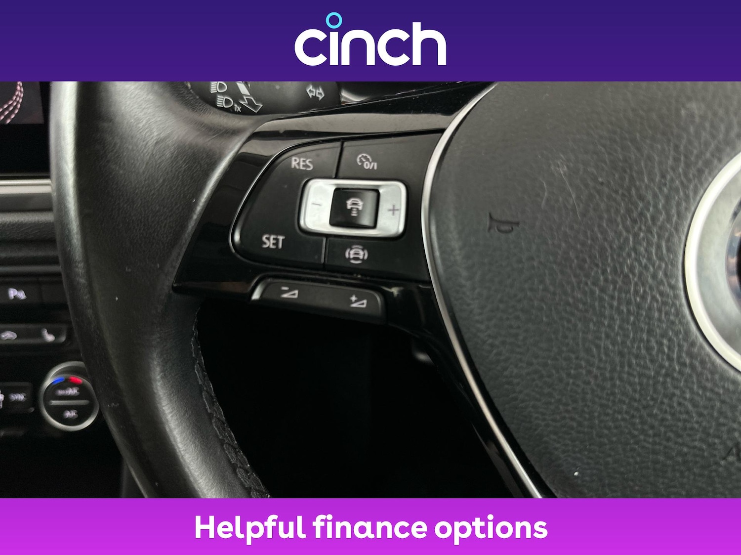 Used Volkswagen T-Roc 2021 for sale - 76519862: Photo 30