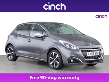 Used Peugeot 208 2018 for sale - 76593532: Photo