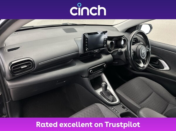 Used Toyota Yaris 2021 for sale - 76242003: Photo 14