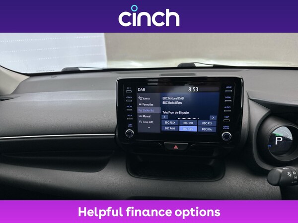 Used Toyota Yaris 2021 for sale - 76242003: Photo 17