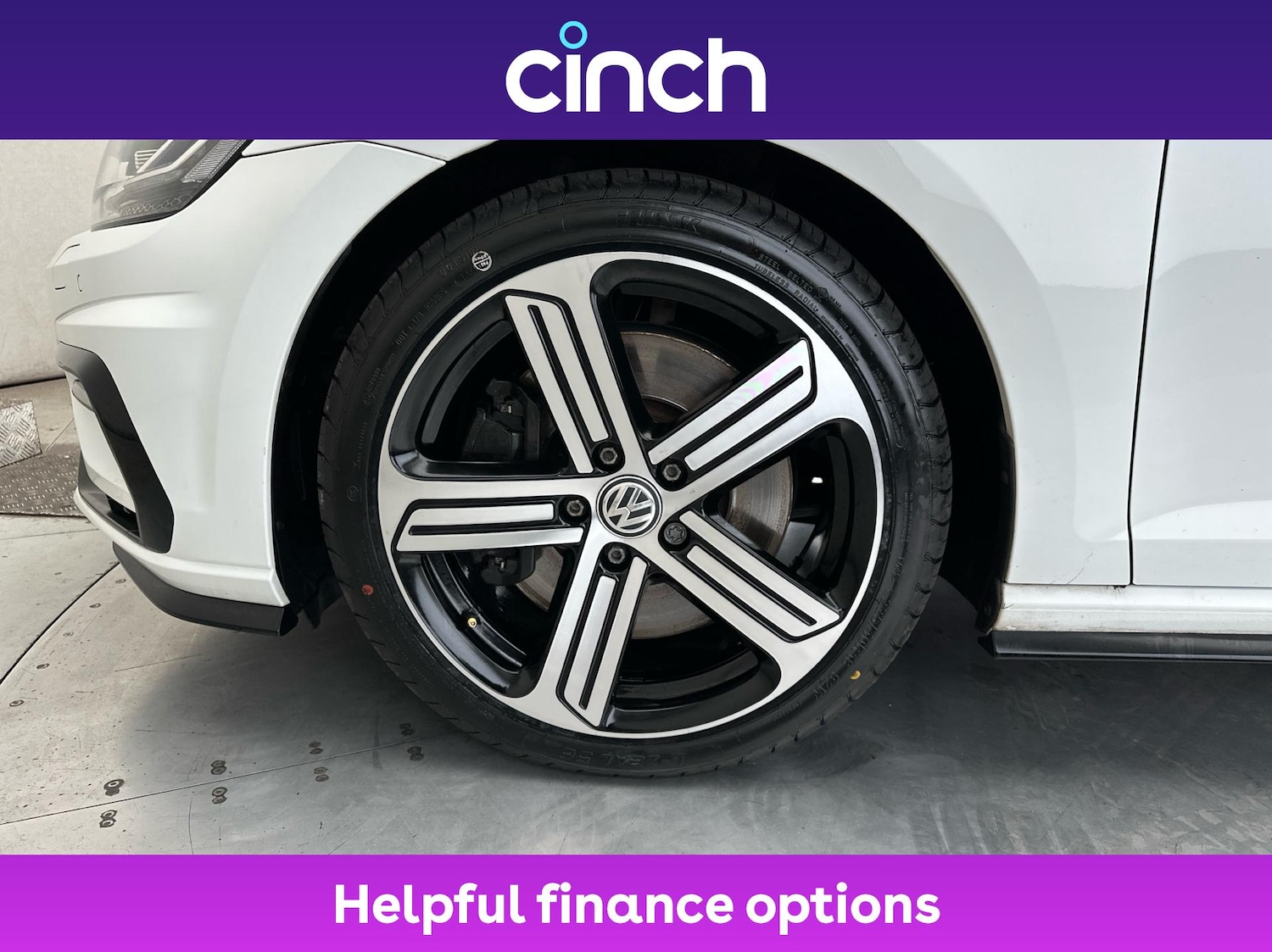 Used Volkswagen Golf 2017 for sale - 76710519: Photo 24