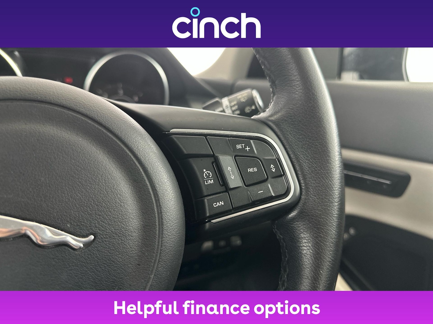 Used Jaguar E-Pace 2018 for sale - 76429119: Photo 40