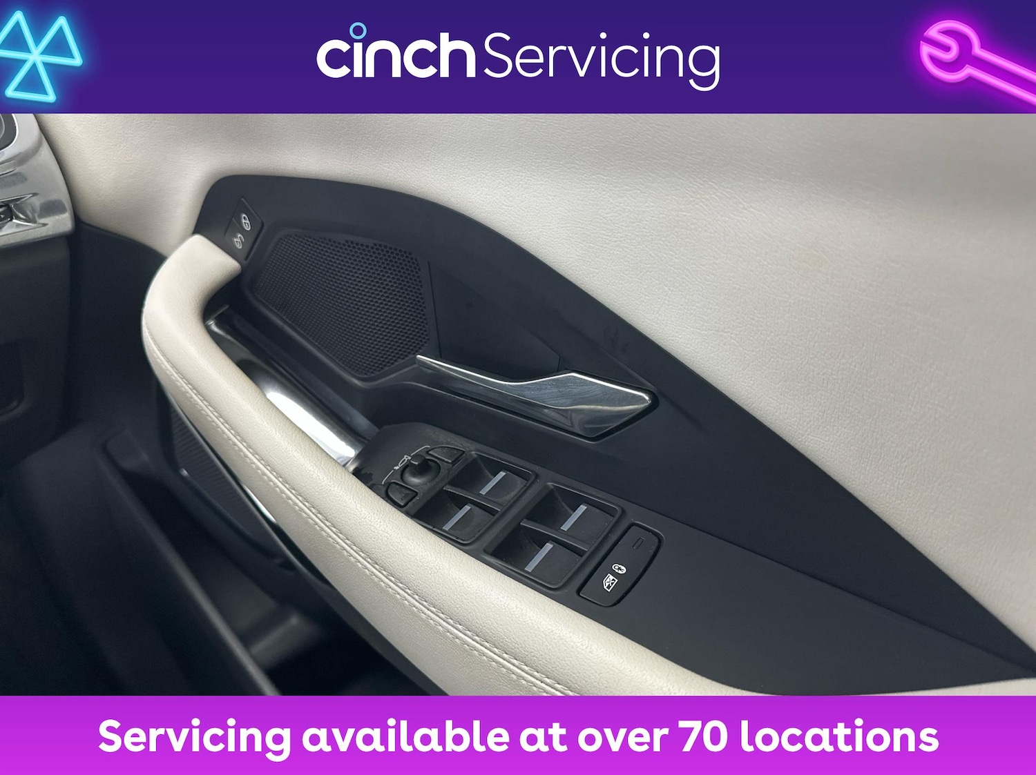 Used Jaguar E-Pace 2018 for sale - 76429119: Photo 41