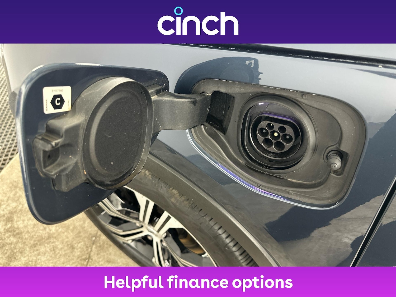 Used Volvo XC40 2021 for sale - 76405617: Photo 30