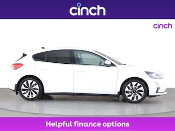 Used Ford Focus 2020 for sale - 76257280: Photo 2