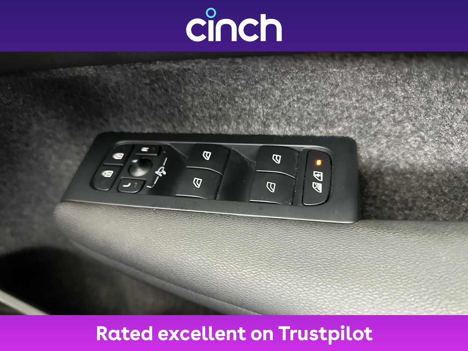 Used Volvo XC40 2023 for sale - 77048279: Photo 33