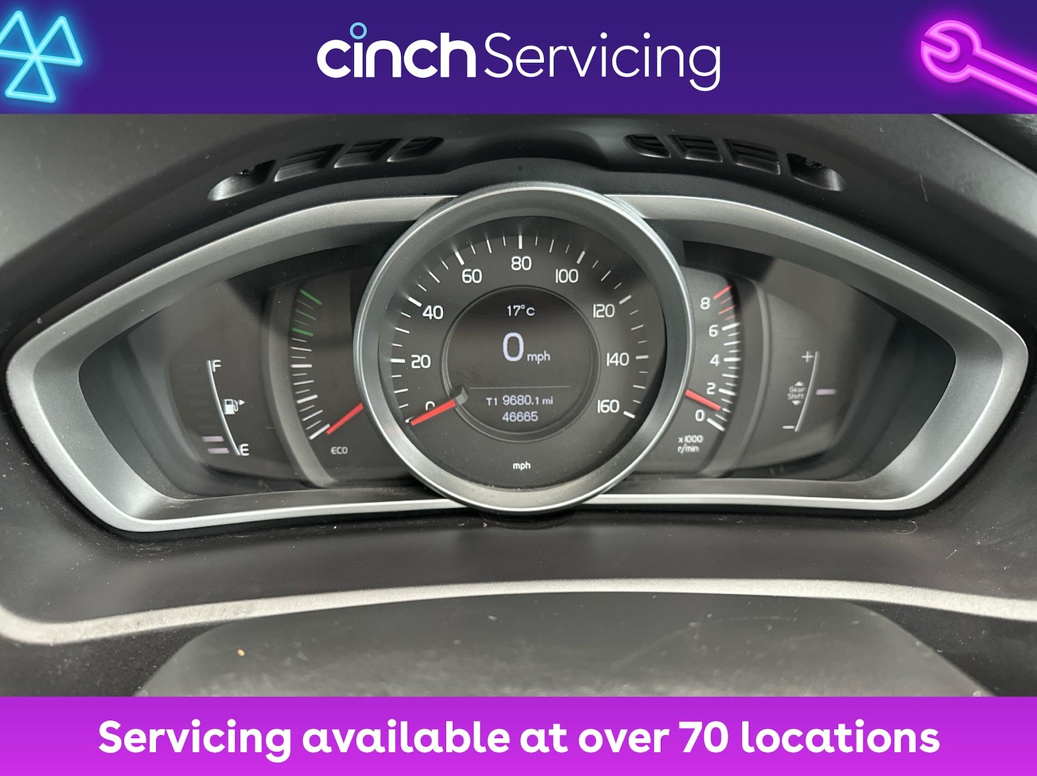 Used Volvo V40 2017 for sale - 76106554: Photo 18
